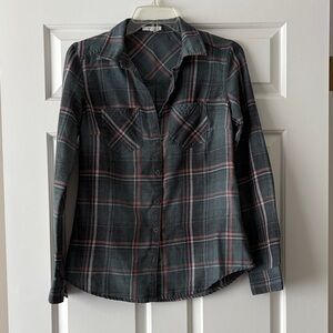 Women’s Maurices flannel shirt